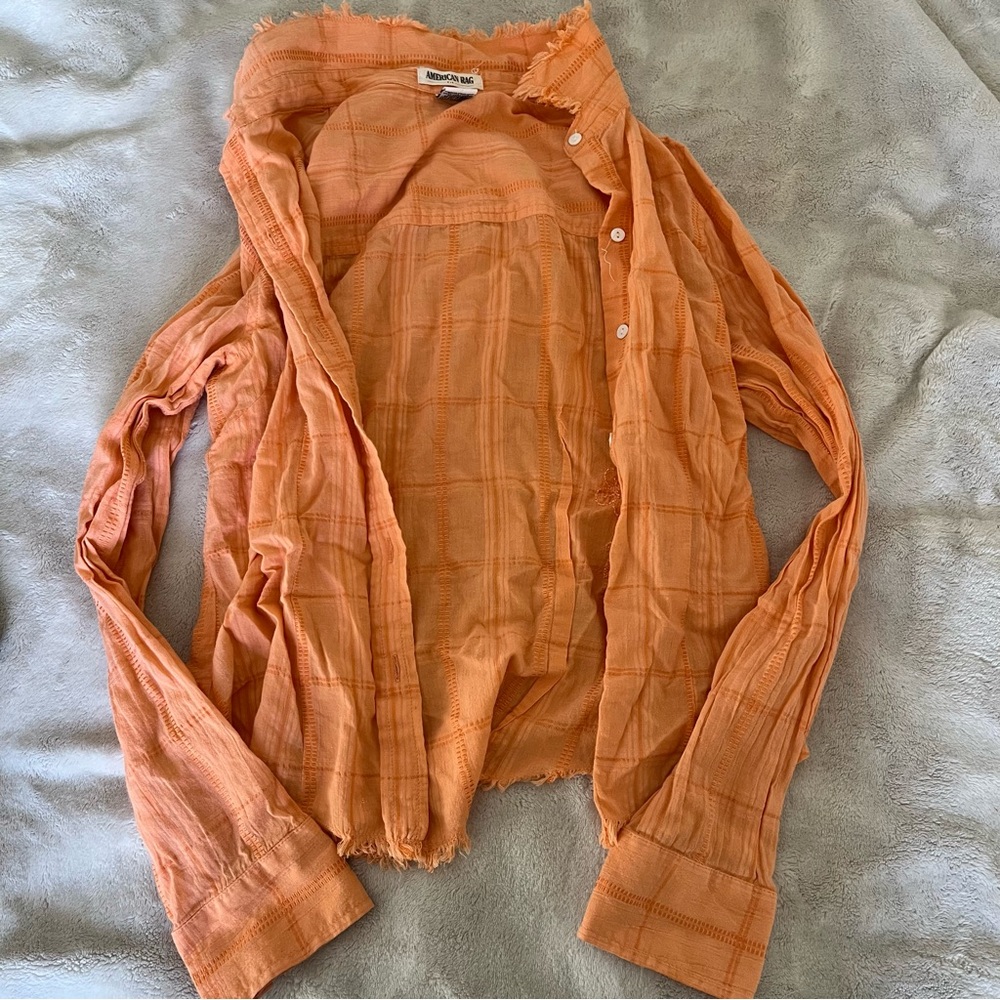 2000s plaid button up